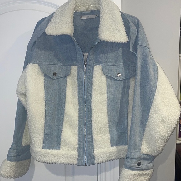 Adika Jacket - Picture 2 of 9